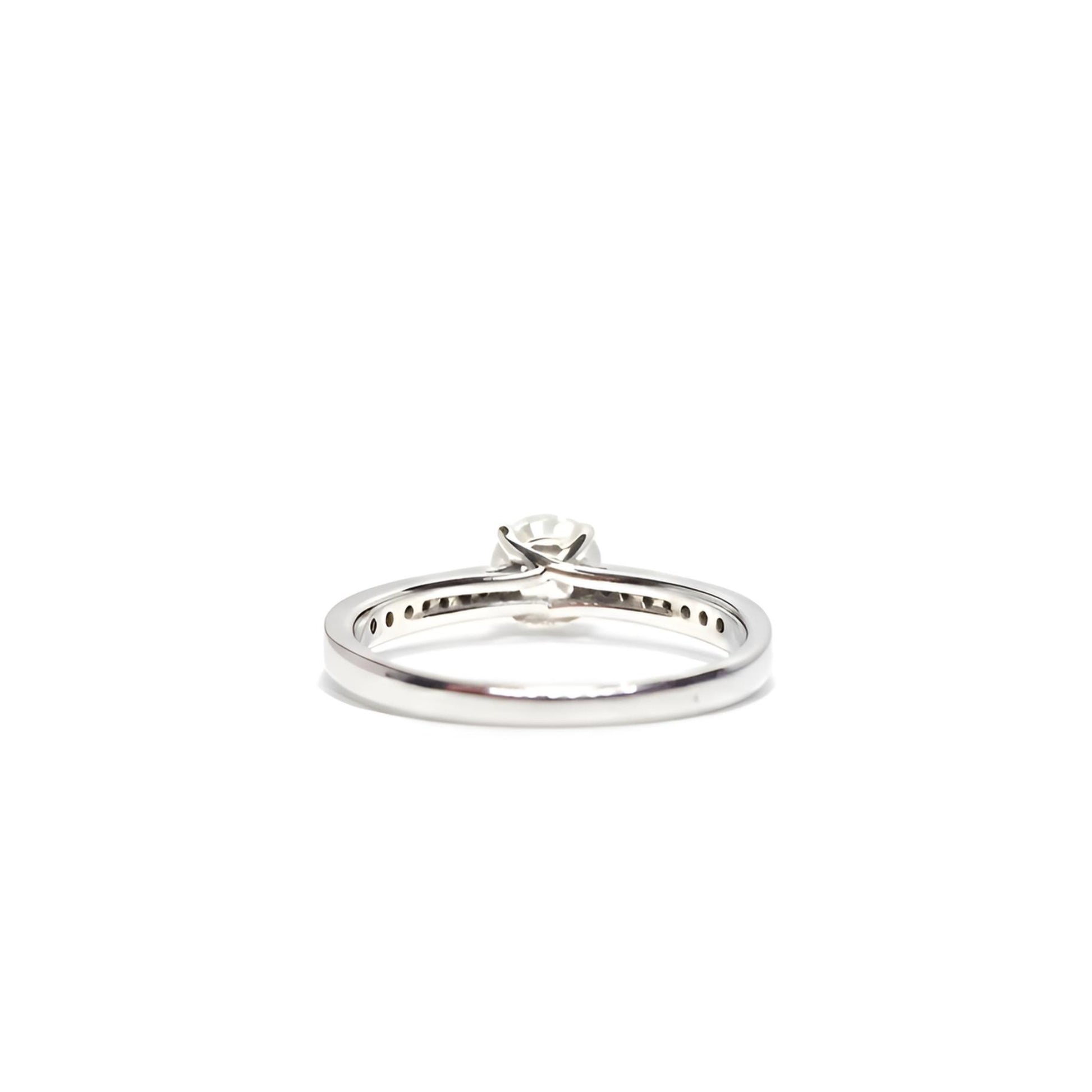 18ct white gold single stone diamond shoulders ring from behind view
