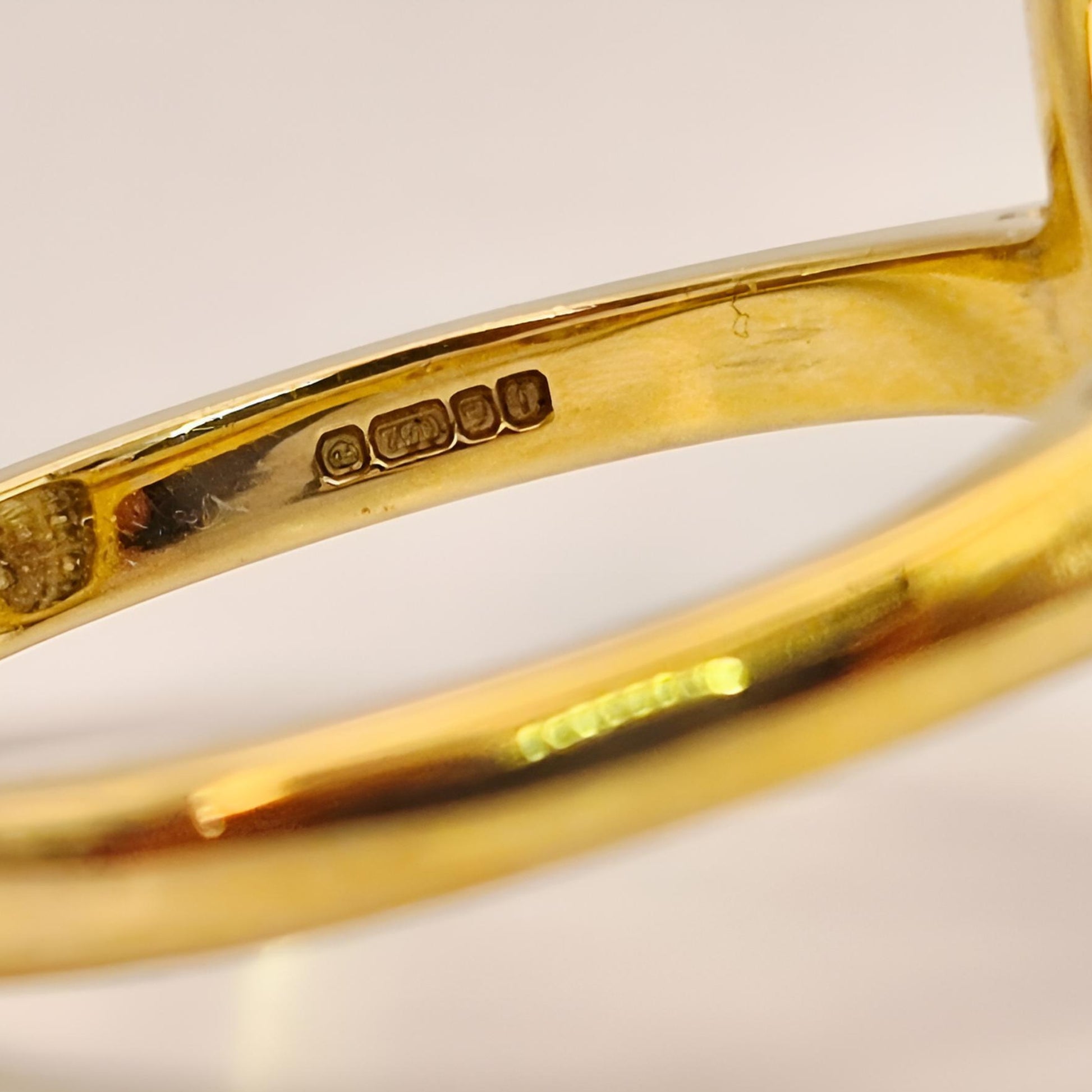 18ct yellow gold diamond dress ring full hallmark
