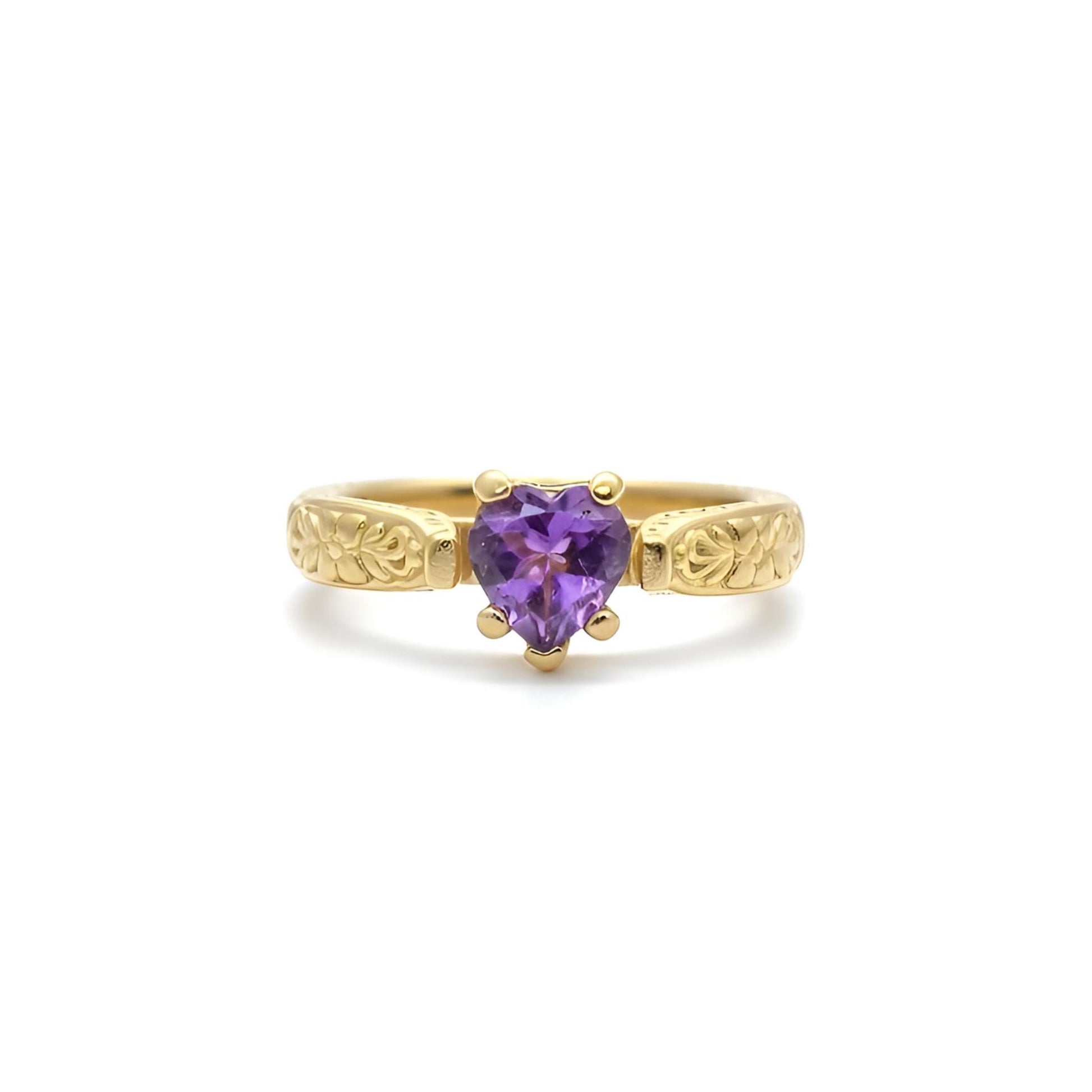 18ct yellow gold heart shape amethyst single stone ring front