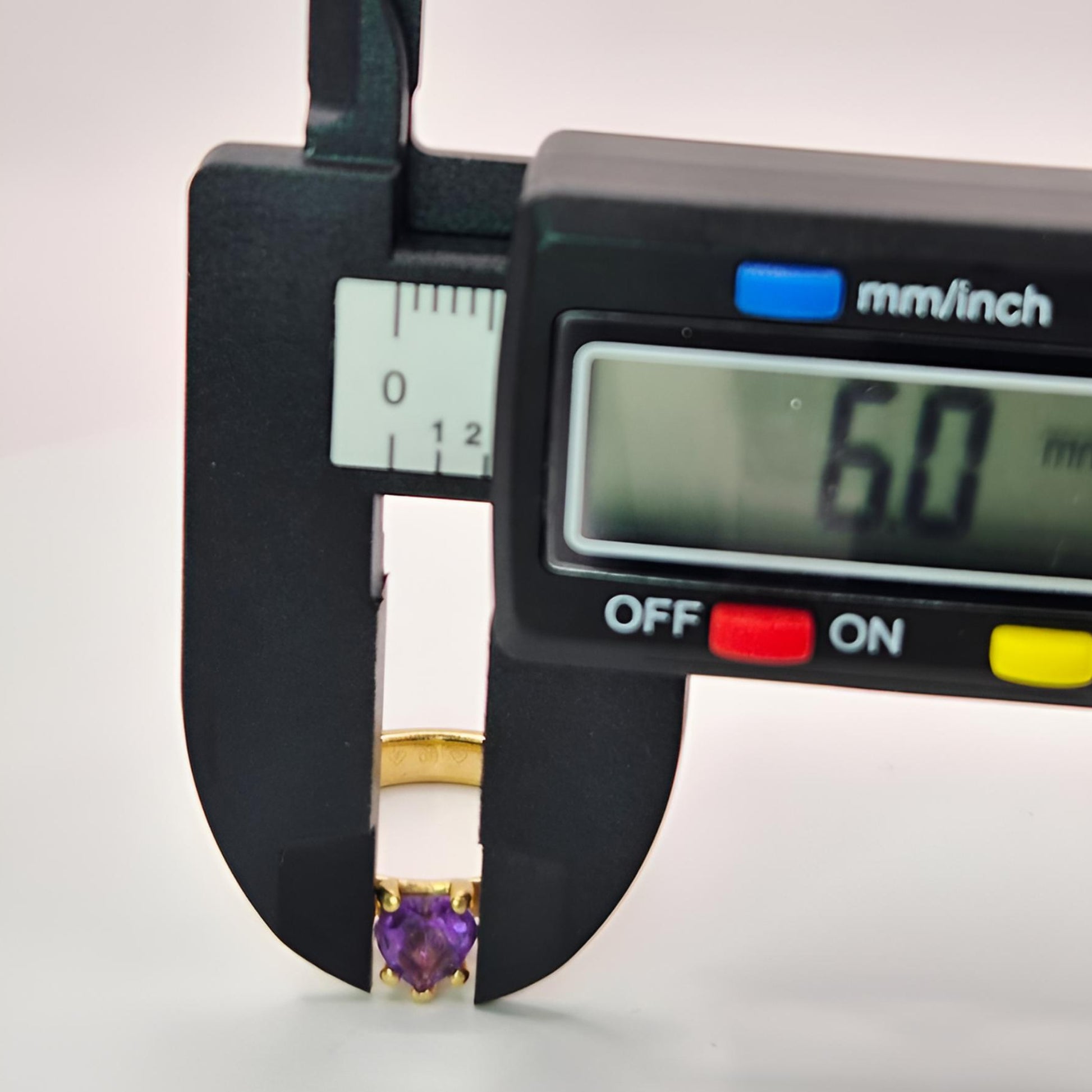18ct yellow gold heart shape amethyst single stone ring stone measurement
