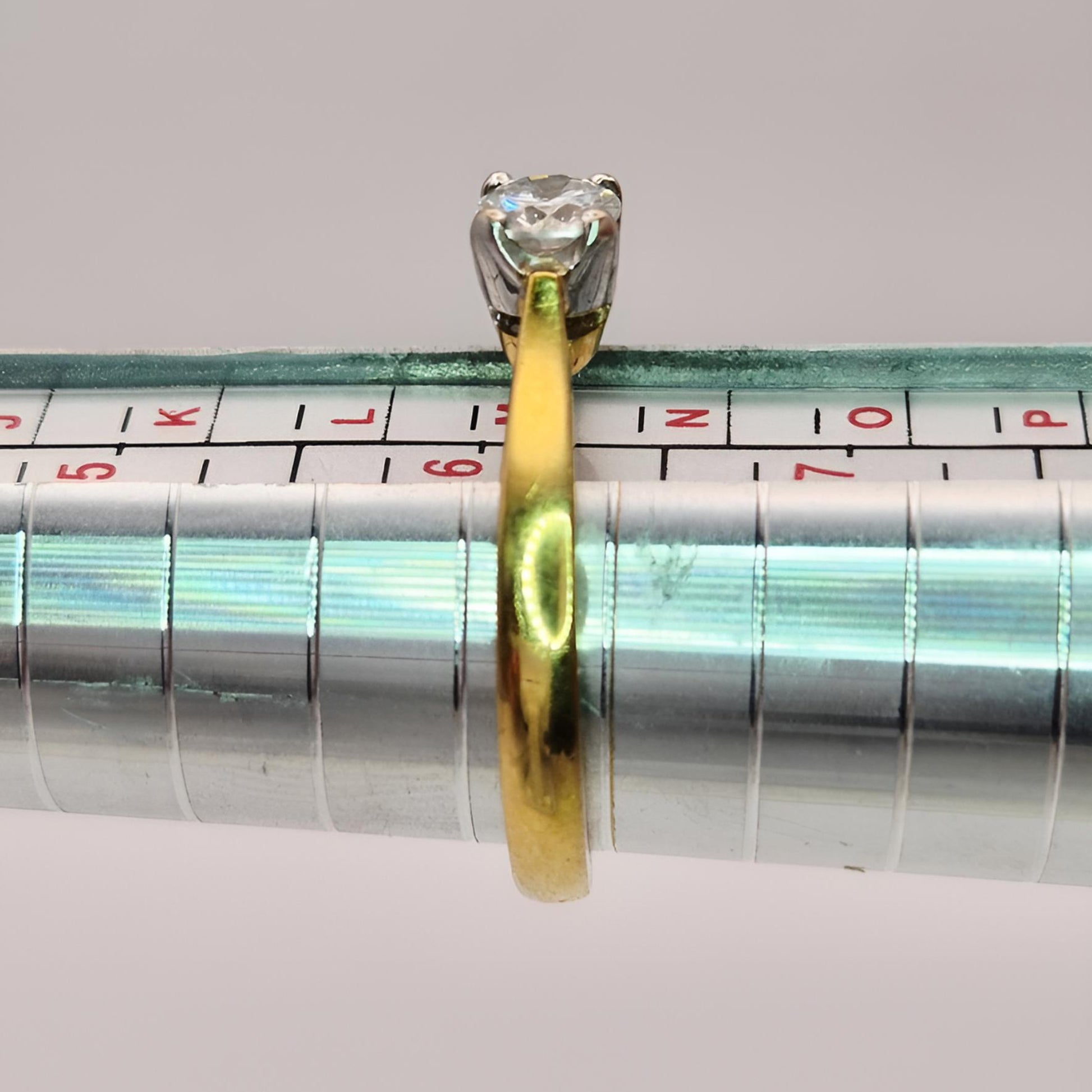 18ct yellow gold single stone diamond wedding ring fit solitaire ring engagement ring on ring stick finger size m