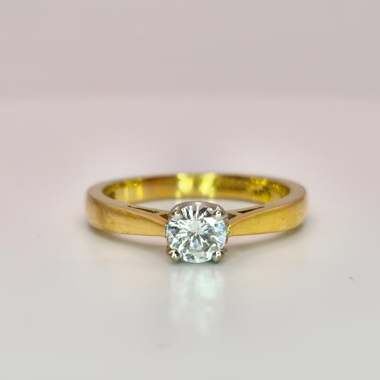 18ct yellow gold single stone diamond wedding ring fit solitaire ring front view