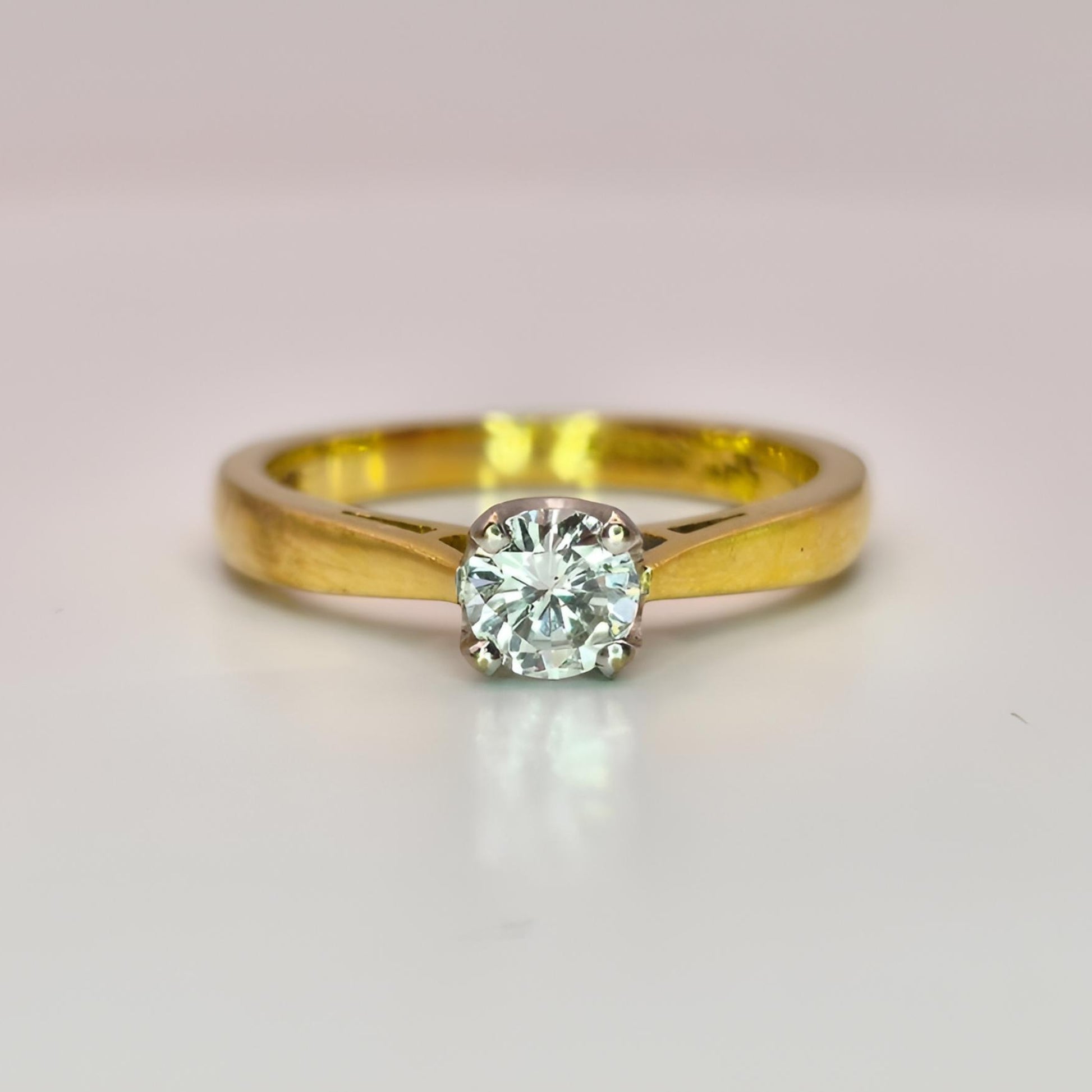 18ct yellow gold single stone diamond wedding ring fit solitaire ring front