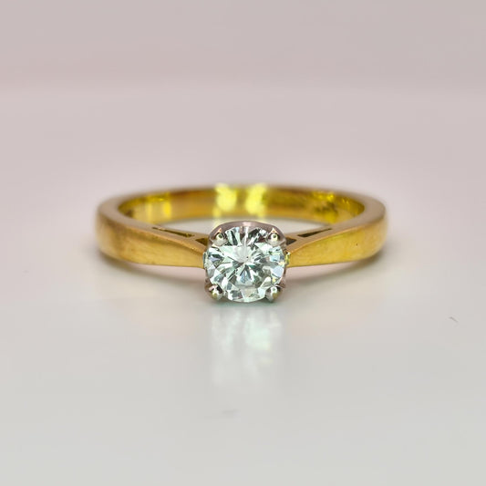 18ct yellow gold single stone diamond wedding ring fit solitaire ring front
