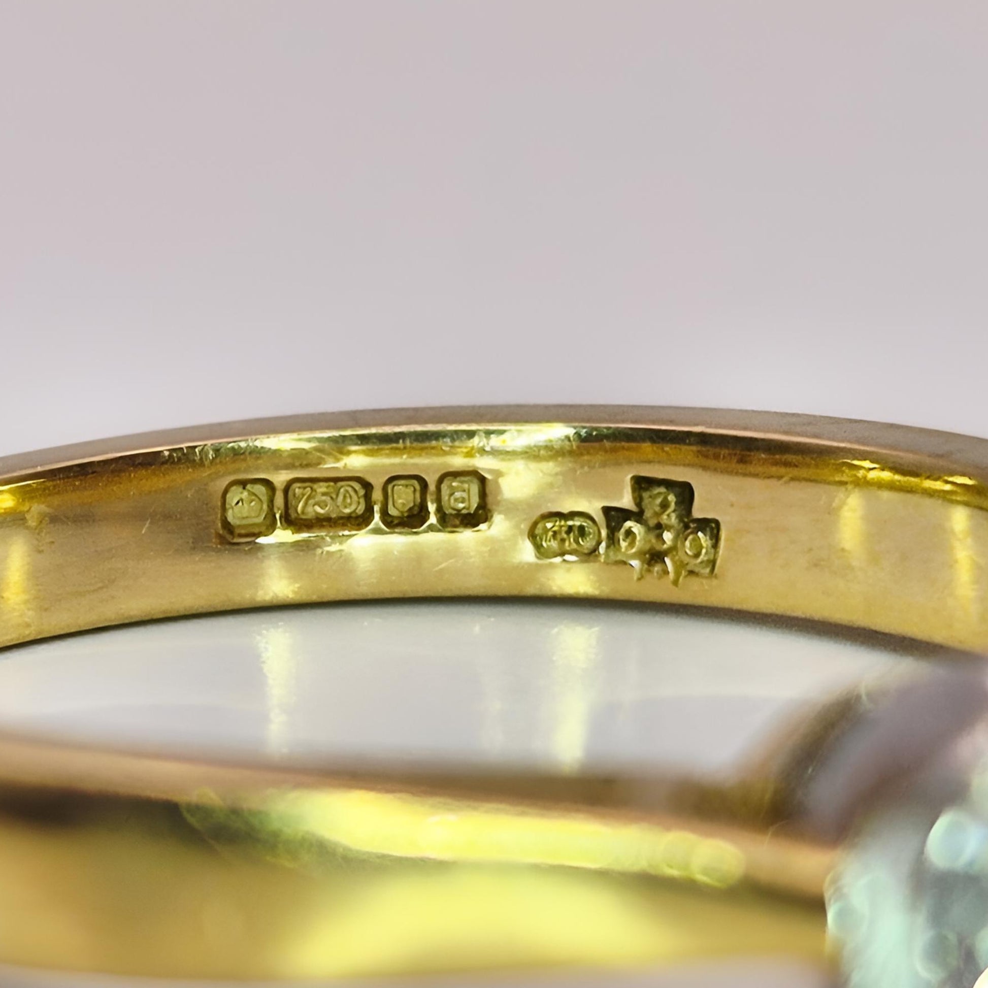 18ct yellow gold single stone diamond wedding ring fit solitaire ring hallmark