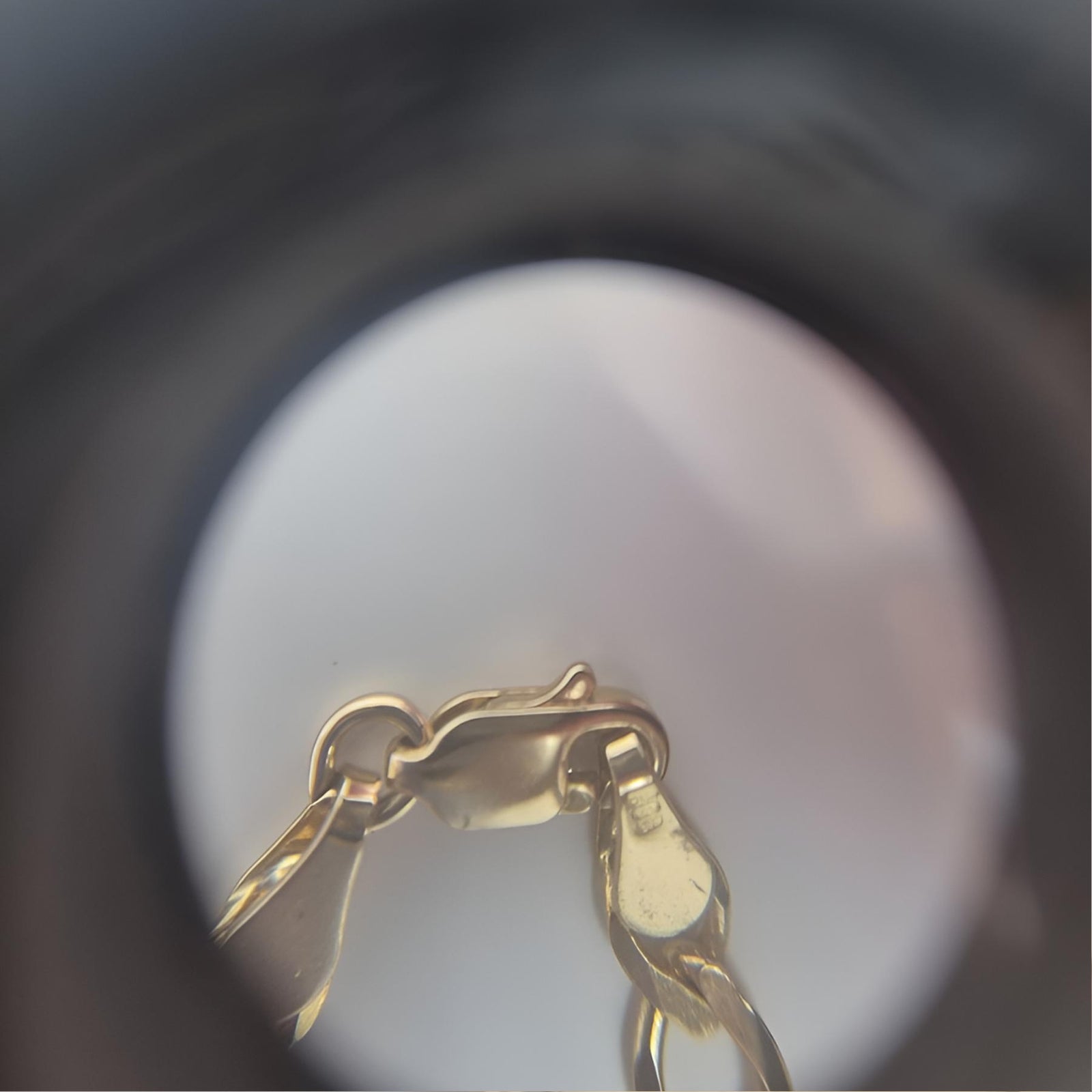 9ct Gold Chain Full English Hallmark Under eyeglass