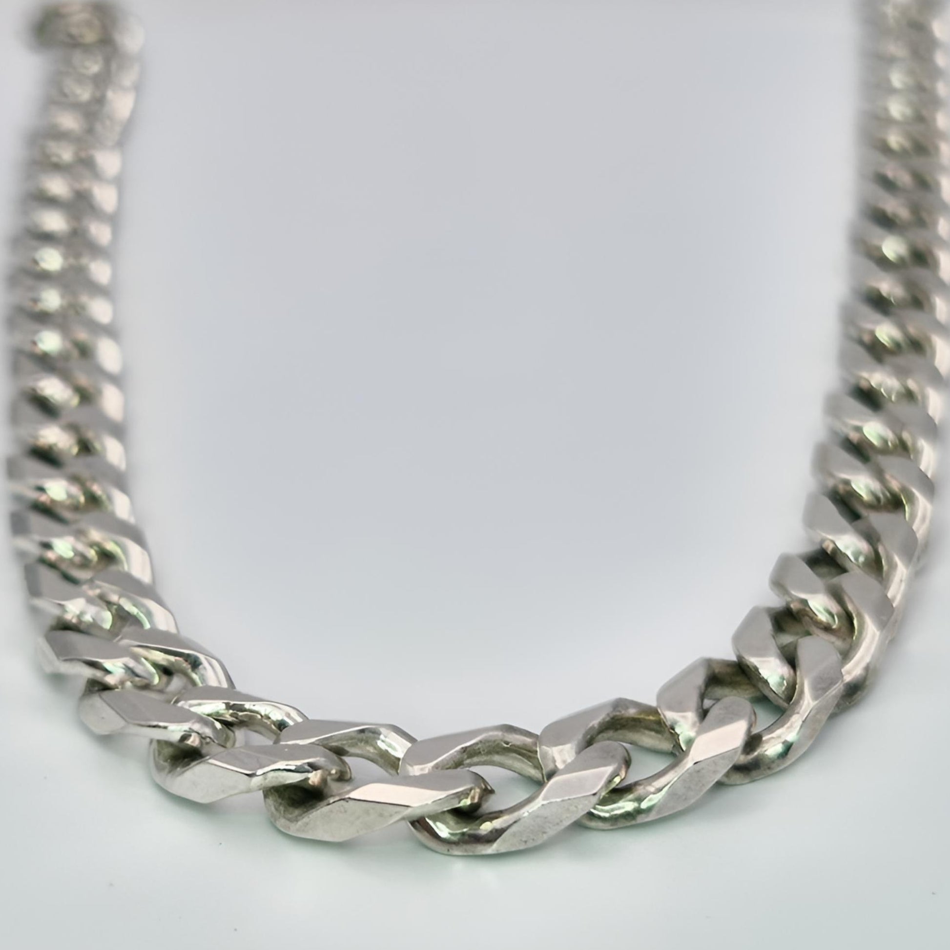 925 silver curb solid heavy links 20 inch chain hallmarked bail front view