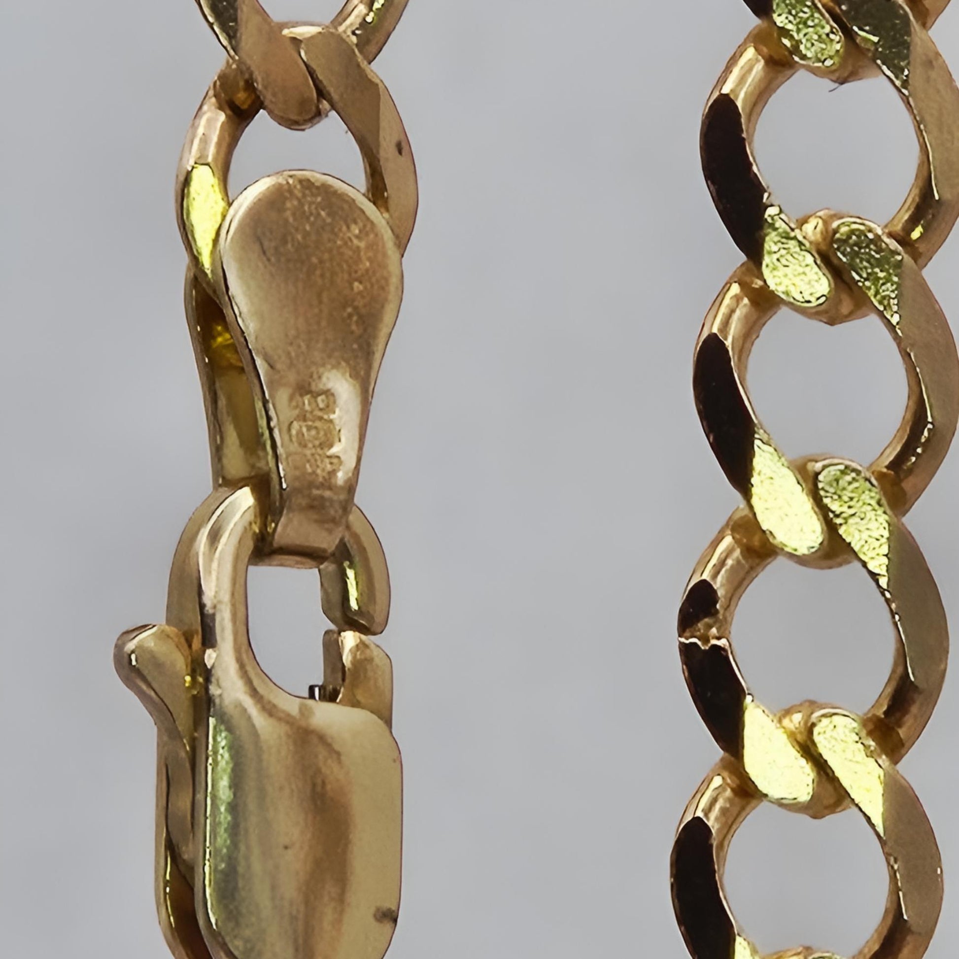 9ct gold curb 22inch chain 4.5mm clasp hallmark