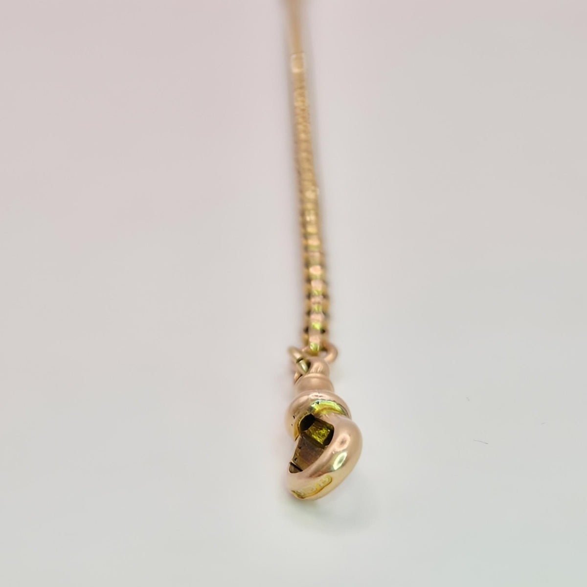 9ct gold flat top belcher bracelet with swivel clasp