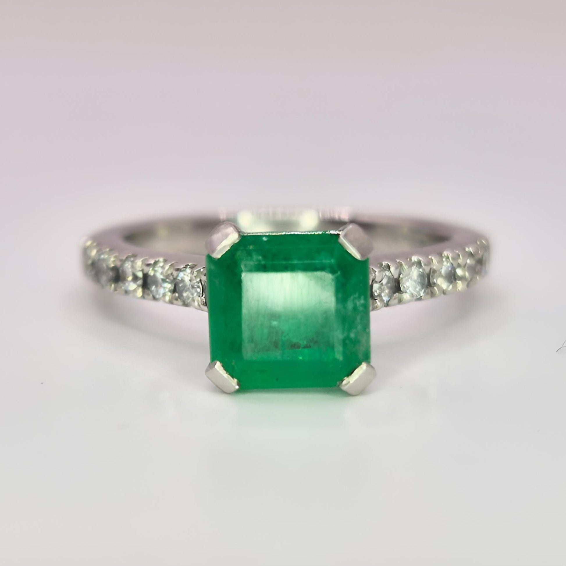 buish green emerald ring front upside down