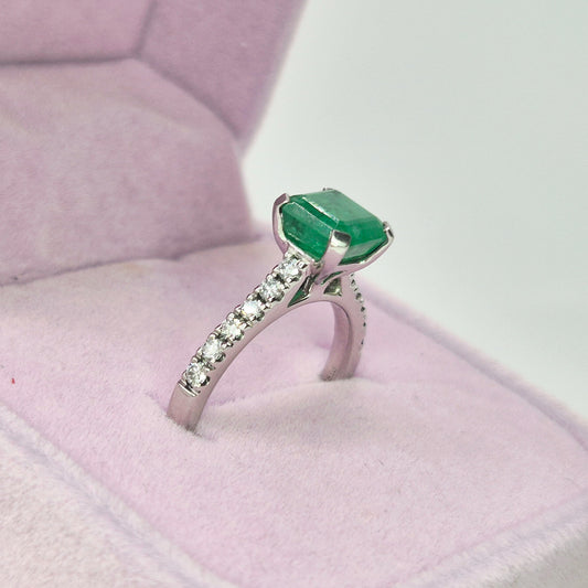 buish green emerald ring side right view