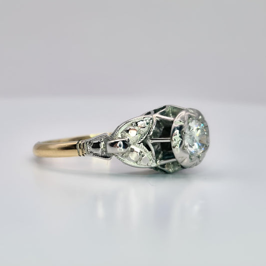 fully hallmarked 18ct yellow gold single stone diamond ring collet left side view
