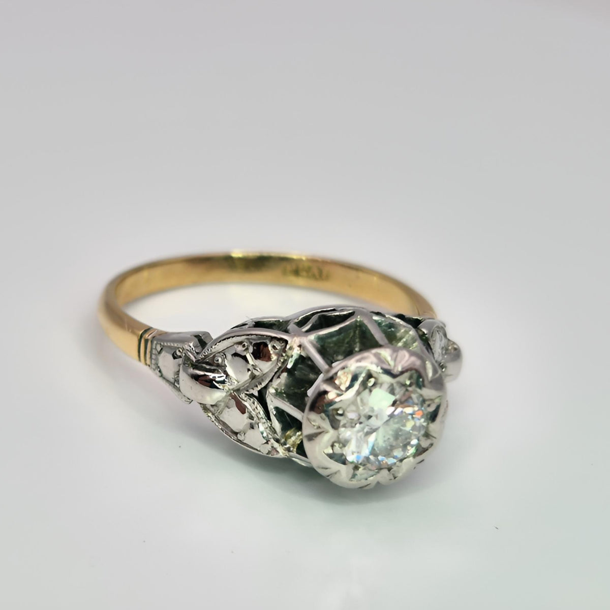 hallmarked 18ct yellow gold single stone natural diamond ring