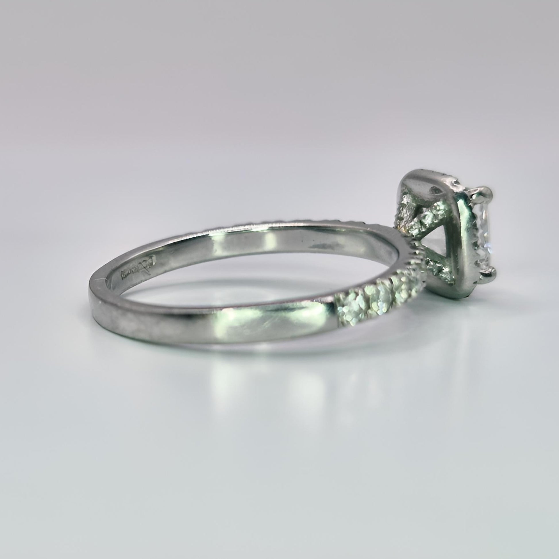 platinum diamond halo cluster diamond set collet and diamond set shoulder ring