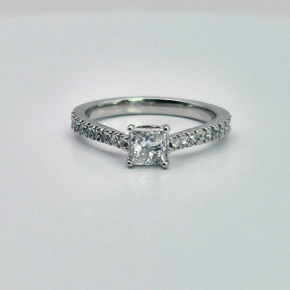 platinum princess cut single stone diamond shoulder hallmarked ring front image