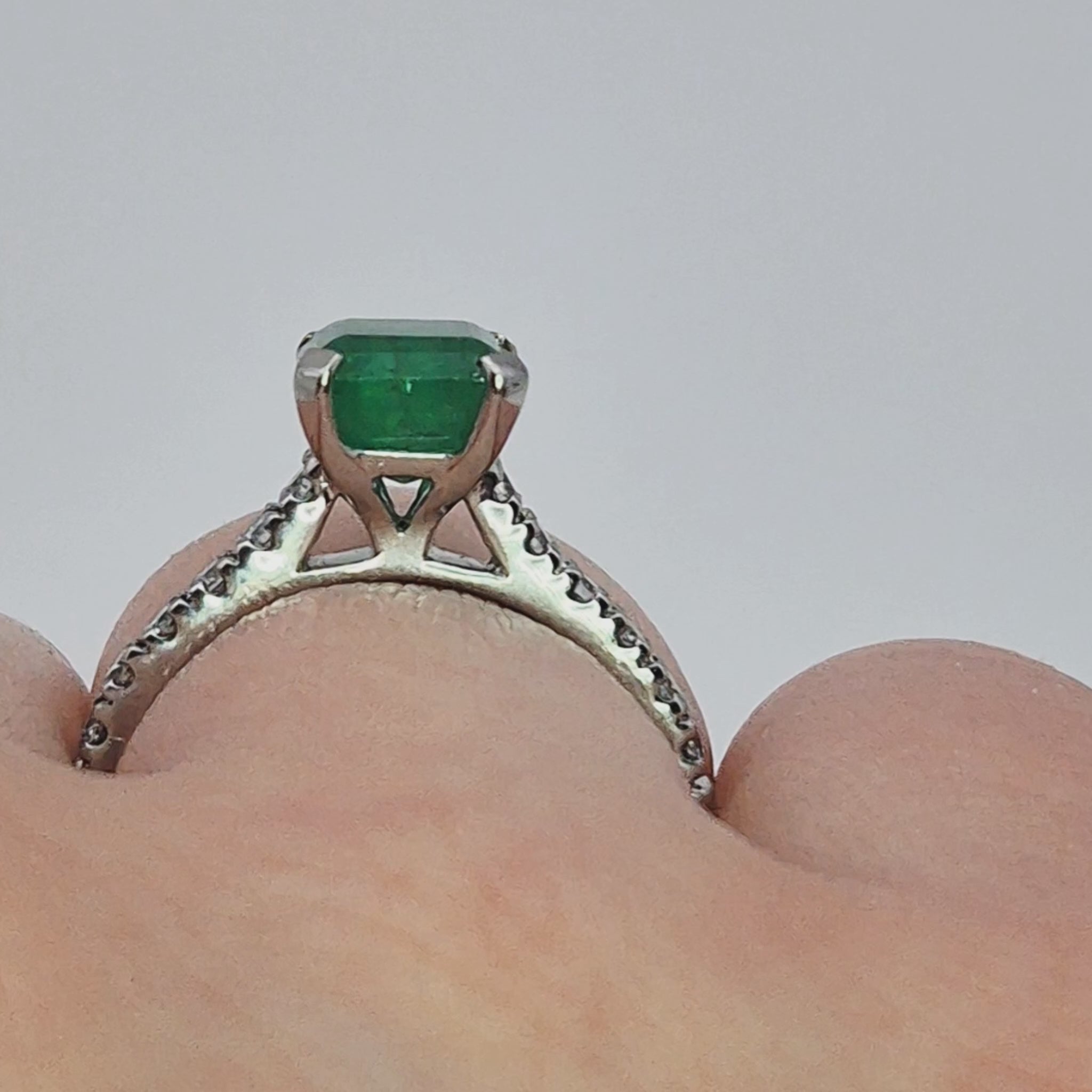 adobe express platinum emerald diamond ring video